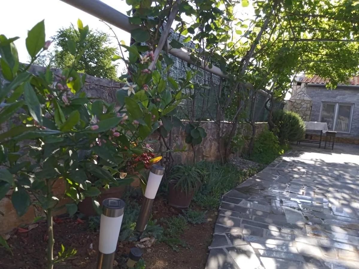 Apartman Josipa Peroj 0*,  Croatia