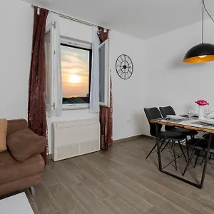 Anja Apartment